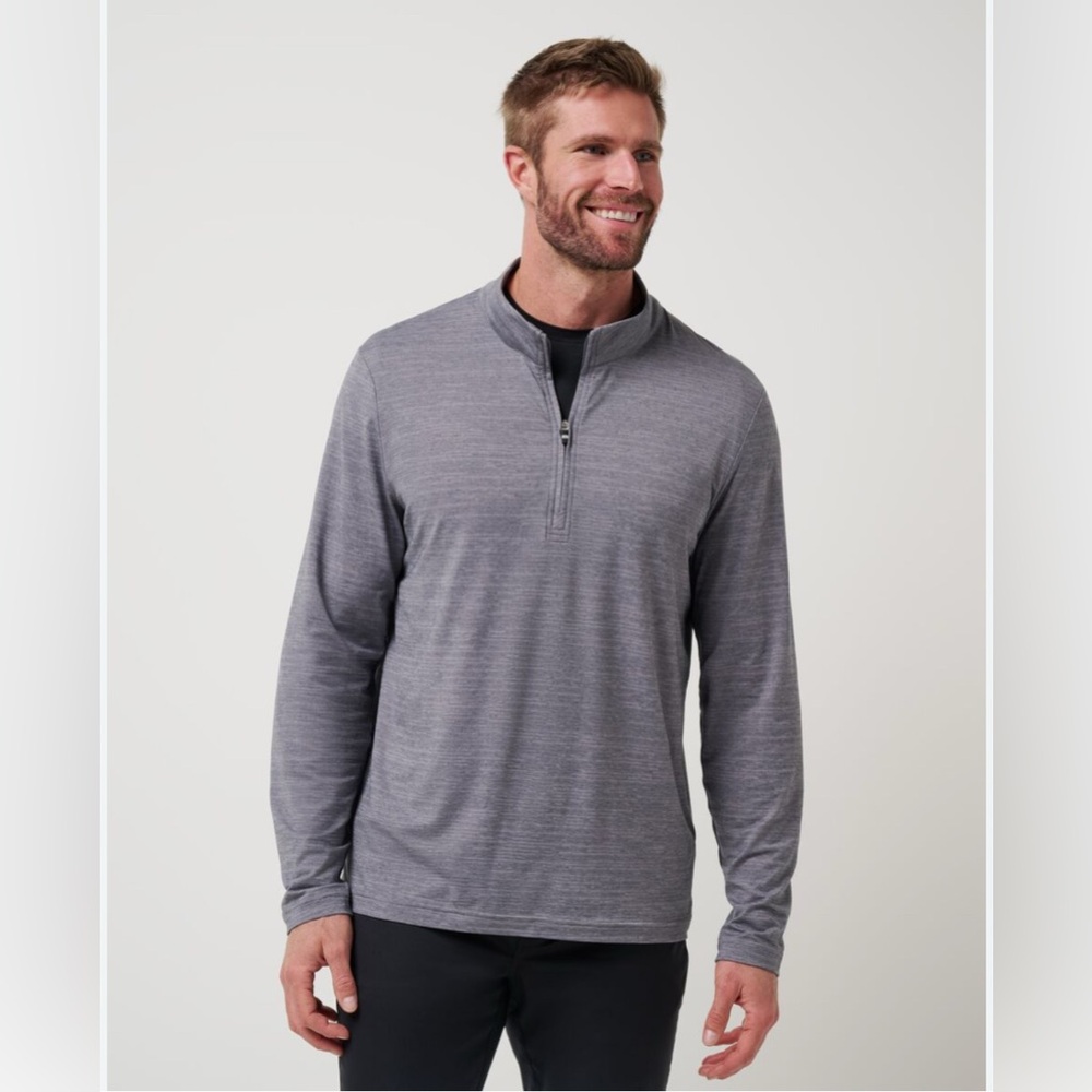 Travis Mathew Pull Over